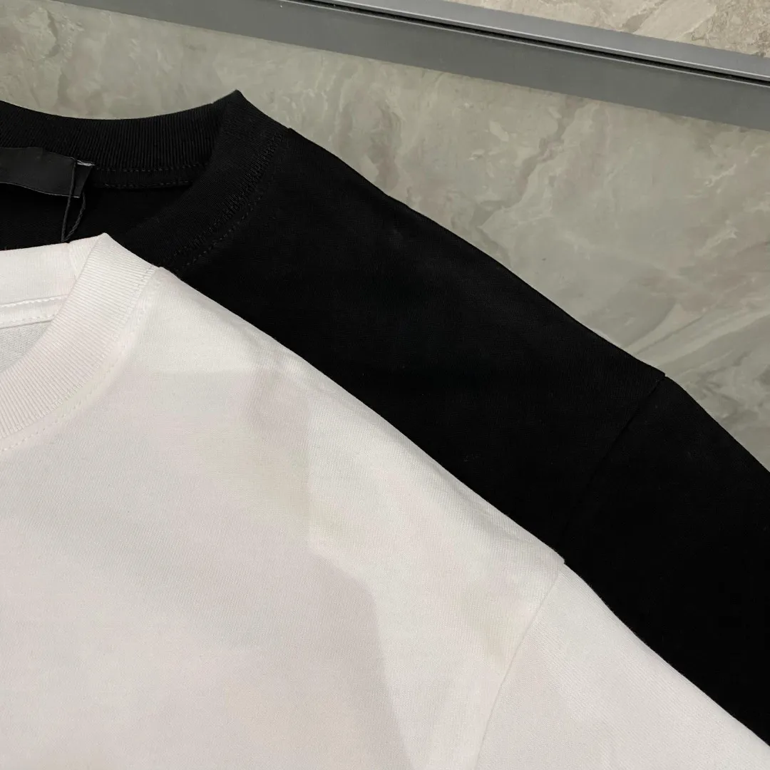 ！DG # T （ ） 100%-32 ， ， ， ， ， ， ， ， 。 ， ， ， ， ， ！ ， ！ ：White Black Sizes：S M L XL 2XL